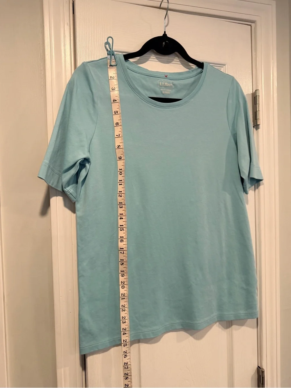 L.L. Bean Size M Light Blue Short Sleeve Crew Neck Cotton Stretch Tee Shirt